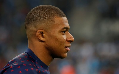 AK体育讨论-苏维门迪绝杀球引爆阿诺埃塔球场